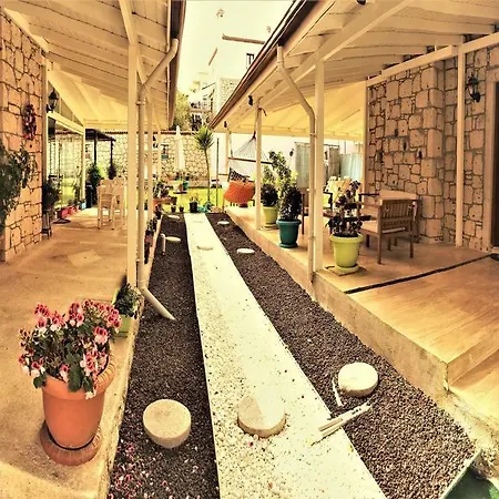 Adres Otel Alaçatı