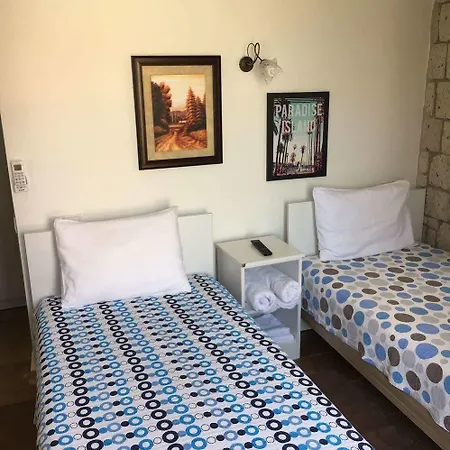 Hotel Adres 2*
